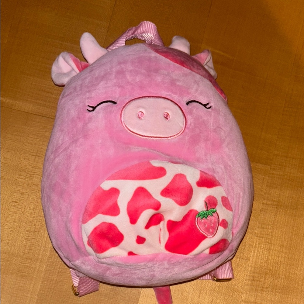 Pink backpack Pig